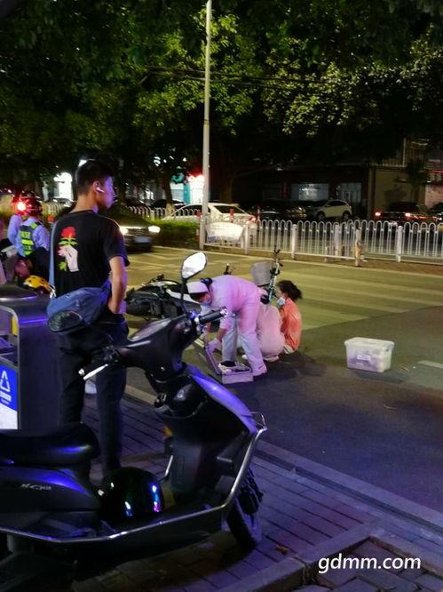 茂名车祸爆料最新消息,多车相撞事故致多人伤亡,救援正在进行中